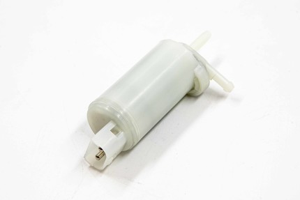 Pompe lave glace saab 99,900, 9000 Autres Pieces electrique
