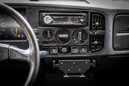 Phone holder for Saab 900 classic SAAB Accessories