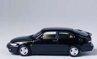 SAAB 9.3 coupe miniature Cadeaux: livres, SAAB minatures...