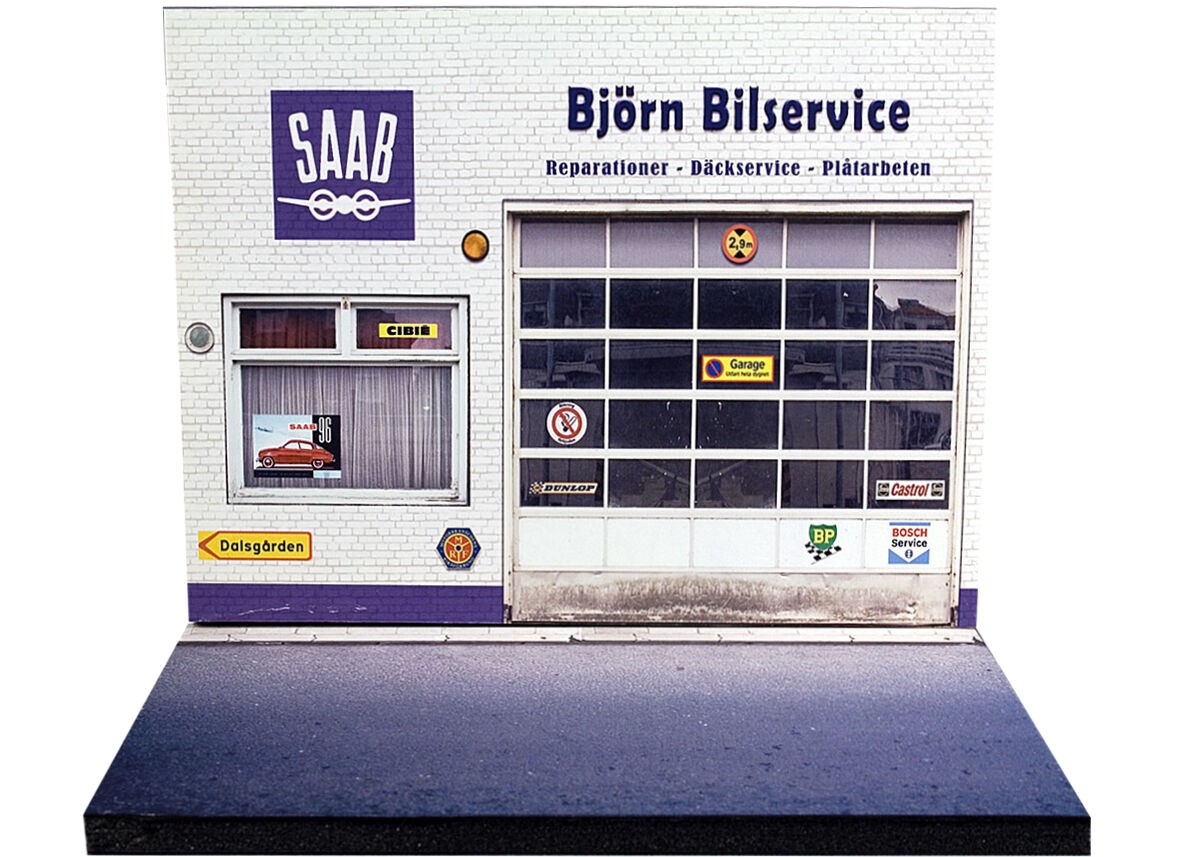 Diorama Saab Miniature Display Stand Saab Garage Saab Spare Parts Specialist