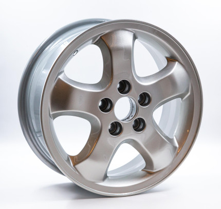 SAAB alloy wheel in 16