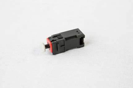 Brake light switch and cruise control Saab 9.3 NG 2003-2010 switches, sensors and relays saab