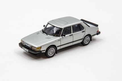 SAAB 900 Turbo 4 door model 1/43 saab gifts: books, saab models and merchandise