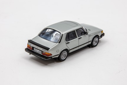 SAAB 900 Turbo 4 door model 1/43 saab gifts: books, saab models and merchandise