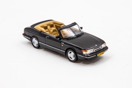 SAAB 900 Turbo convertible model 1/43 Regalos: libros, miniaturas SAAB...