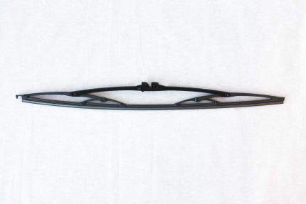 Wiper blade saab 9000 1988- Others parts: wiper blade, anten mast...