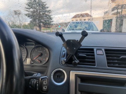 Phone holder for Volvo V50 Phase 2 VOLVO