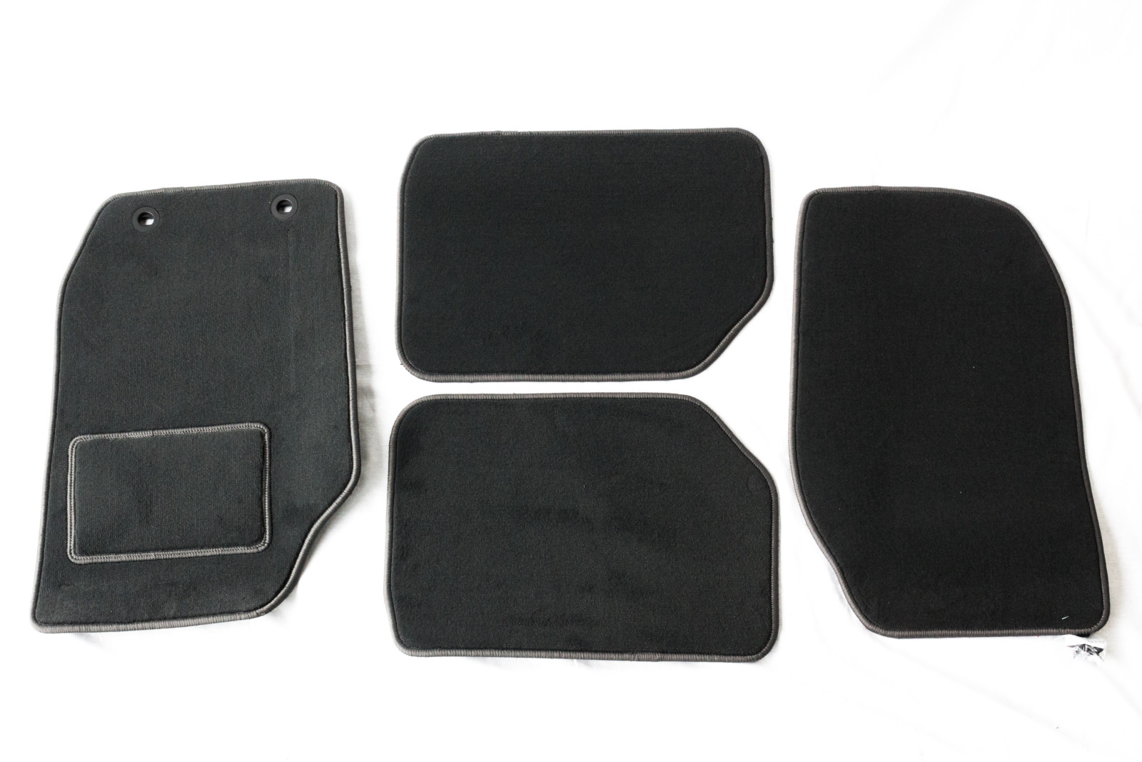 Complete set of textile interior mats (grey) for saab 900 convertible ...