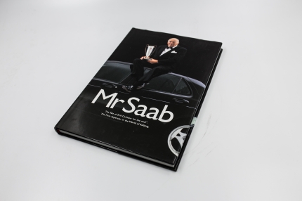 Livre Monsieur Saab l'histoire de Erik Carlsson 