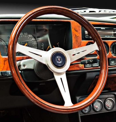 KIT Volant Nardi bois + moyeu pour SAAB 900 cabriolet Accessoires saab