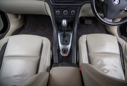 Cup holder for Saab 9-3 NG 03-12 (RHD) Parts you won't find anywhere else