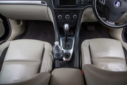 Cup holder for Saab 9-3 NG 03-12 (RHD) Parts you won't find anywhere else