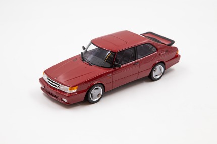 Saab 900 Turbo T16 Airflow modelo 1:18 en rojo Regalos: libros, miniaturas SAAB...