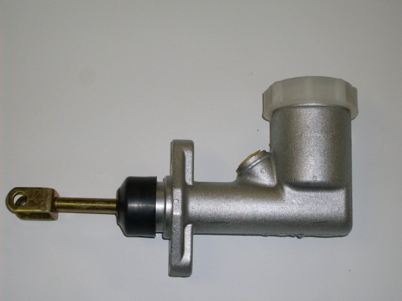 Clutch master cylinder saab 95,96 V4 SAAB spare parts specialist