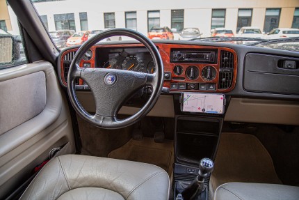 Soporte de teléfono para Saab 900 Novedades